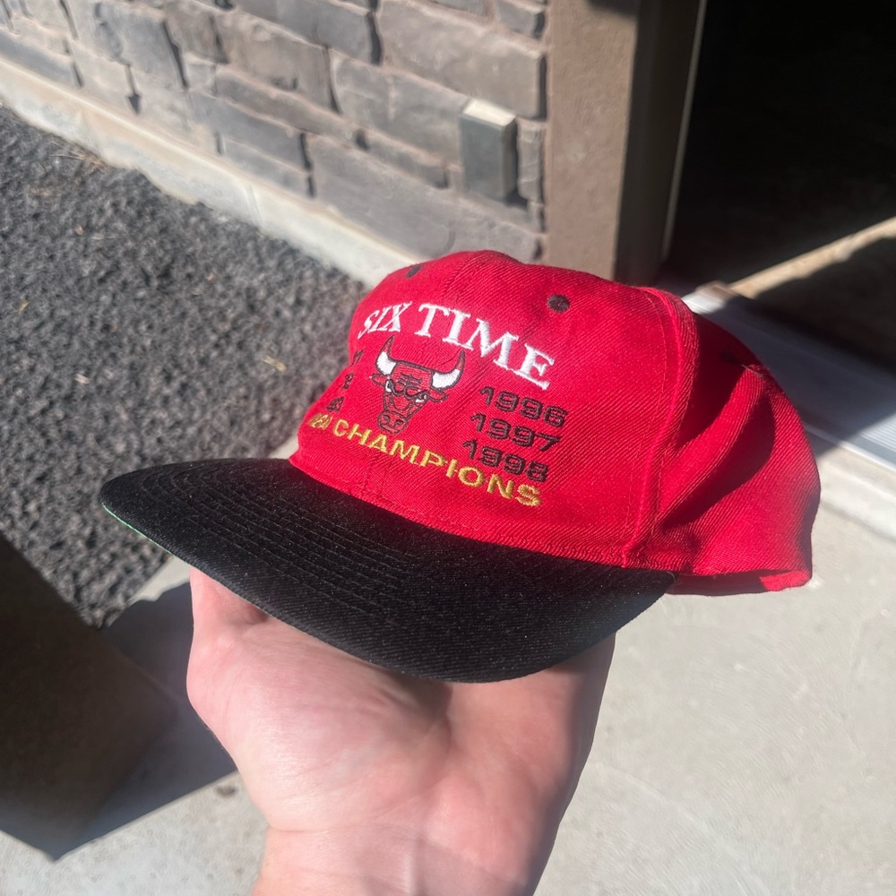 Vintage 1998 Chicago Bulls Basketball hat